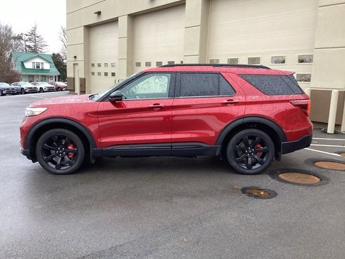 Used 2023 Ford Explorer ST w/ Equipment Group 401A image 3