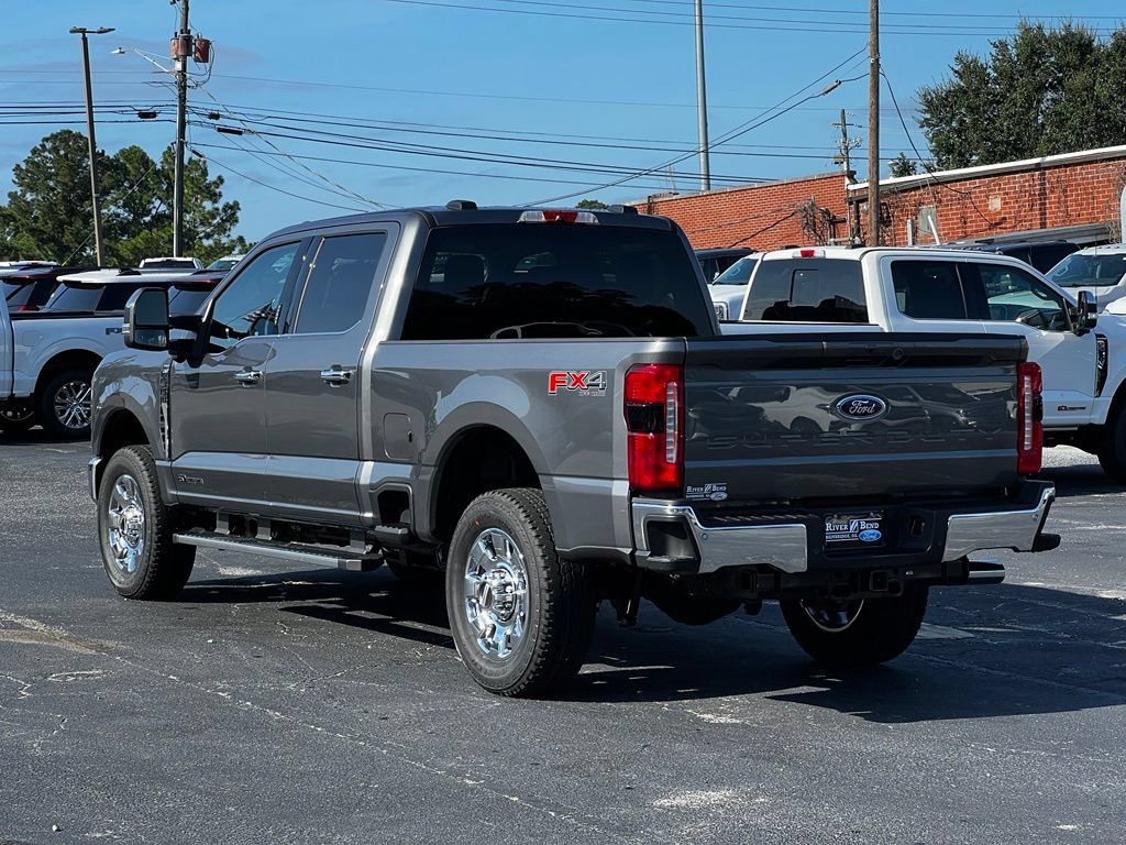 New 2026 Ford F350 Lariat w/ Chrome Package AWD/4WD image 3