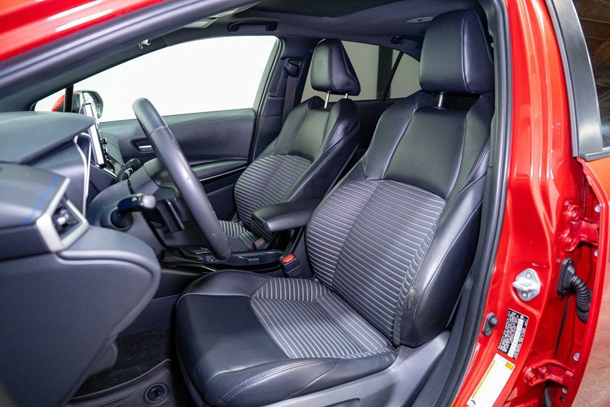 Used 2020 Toyota Corolla XSE FWD image 10