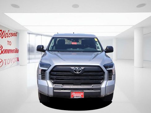 Used 2023 Toyota Tundra SR5 w/ SR5 Convenience Package AWD/4WD image 4