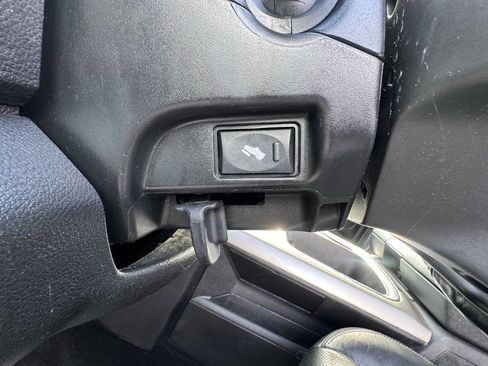 Used 2016 RAM 3500 Laramie image 16