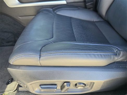 Certified 2025 Toyota Sequoia Platinum image 19