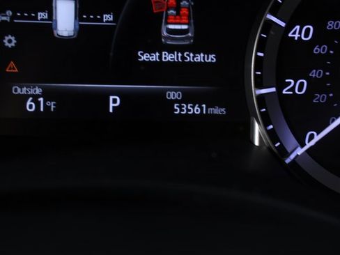 Used 2022 Toyota Highlander XLE image 24