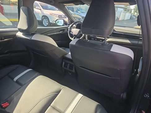 Used 2026 Toyota Camry SE FWD image 16