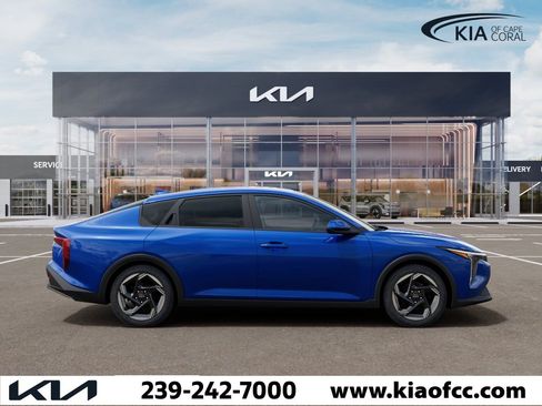 New 2026 Kia K4 EX FWD image 7