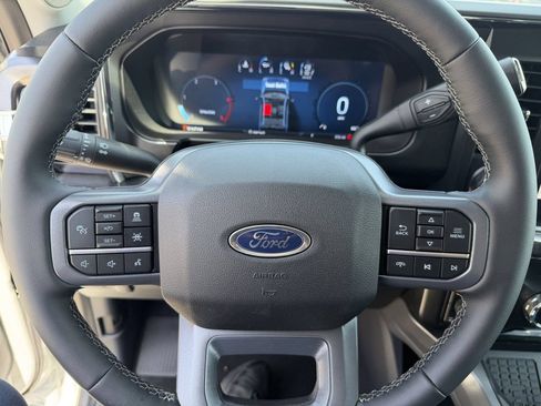 New 2026 Ford F250 Lariat w/ Lariat Premium Package AWD/4WD image 27