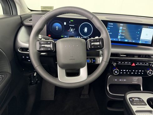 Used 2026 Hyundai Ioniq 9 SEL image 13