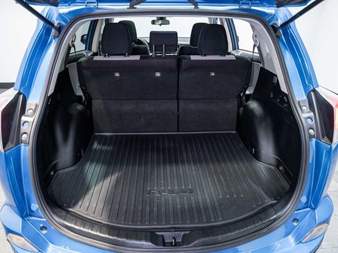 Used 2017 Toyota RAV4 XLE w/ Plus Special Value Package AWD/4WD image 25