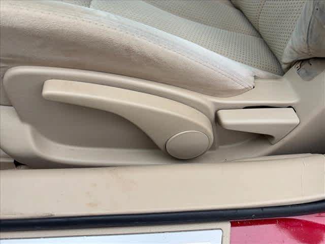 Used 2011 Nissan Altima 2.5 S FWD image 13