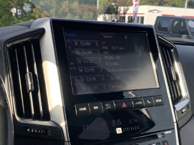 Used 2016 Toyota Land Cruiser AWD/4WD image 21