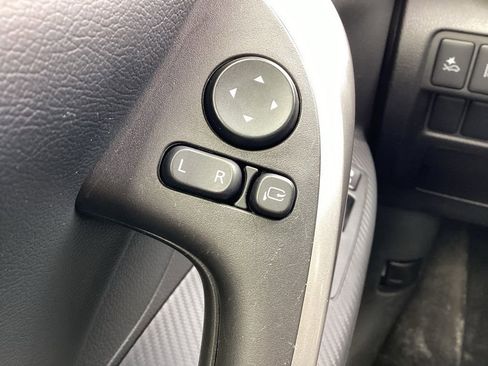 Used 2025 Mitsubishi Eclipse Cross AWD image 25