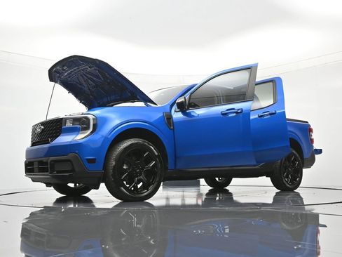 Certified 2025 Ford Maverick Lariat w/ Black Appearance Package AWD/4WD image 48