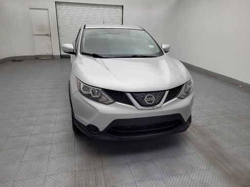 Used 2018 Nissan Rogue Sport S image 14