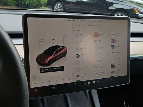 Used 2023 Tesla Model 3 Standard Range RWD image 18