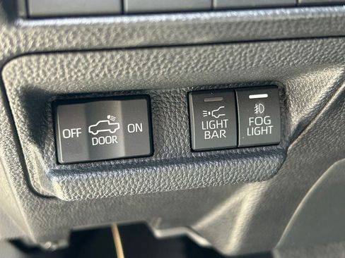 Used 2024 Toyota Tacoma 4x4 Double Cab Hybrid image 26