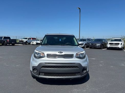Used 2017 Kia Soul FWD image 8