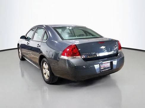 Used 2010 Chevrolet Impala LT FWD image 8