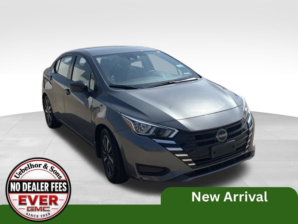 Used 2024 Nissan Versa S w/ S Plus Package FWD image 5