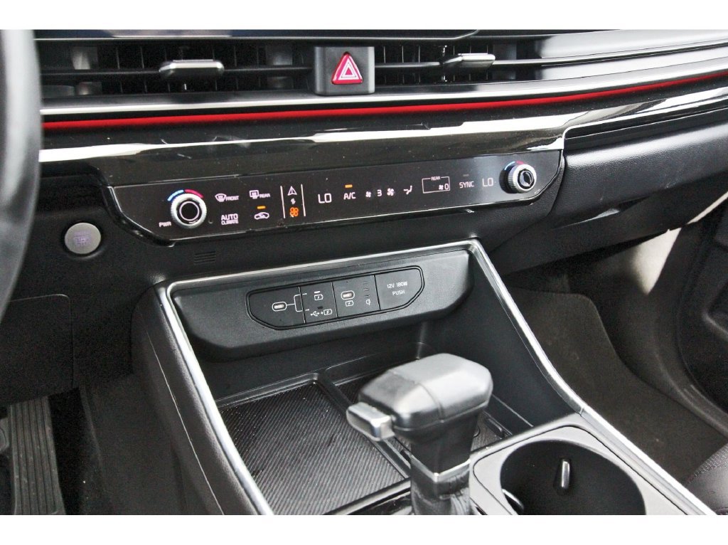 Used 2026 Kia Carnival SX Prestige FWD image 29