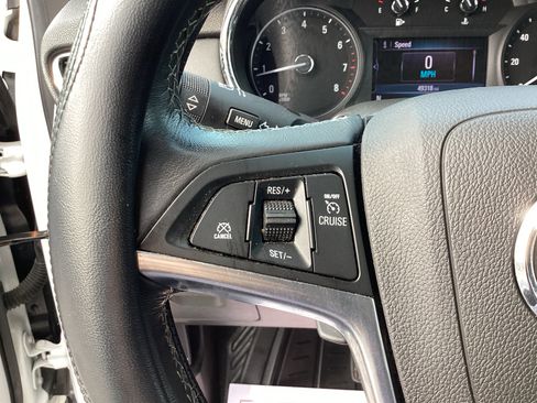 Used 2020 Buick Encore Preferred image 16