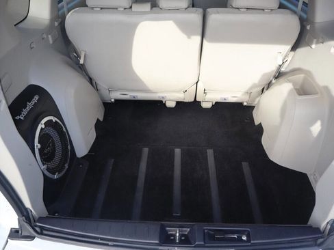 Used 2008 Mitsubishi Outlander SE image 23