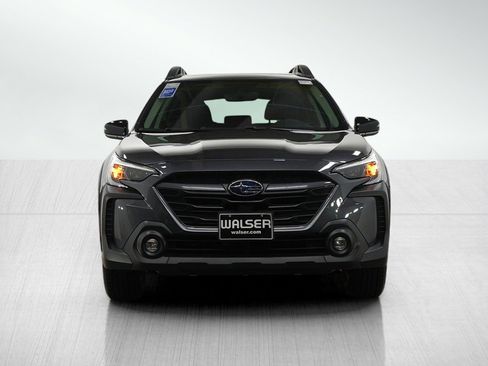 Certified 2025 Subaru Outback Premium image 8