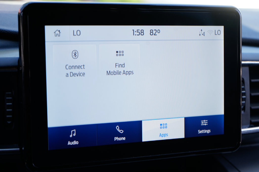 Used 2022 Ford Explorer XLT w/ Equipment Group 202A AWD/4WD image 28