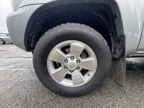 Used 2015 Toyota Tacoma PreRunner image 29