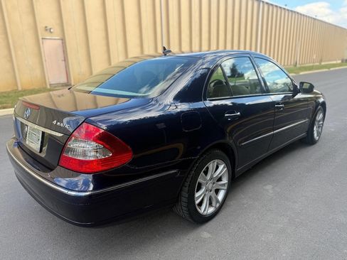 Used 2009 Mercedes-Benz E 350 4MATIC Sedan image 13