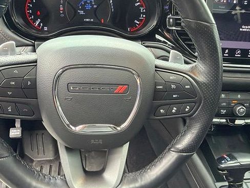 Used 2022 Dodge Durango R/T w/ Tow 'N Go Package AWD/4WD image 15