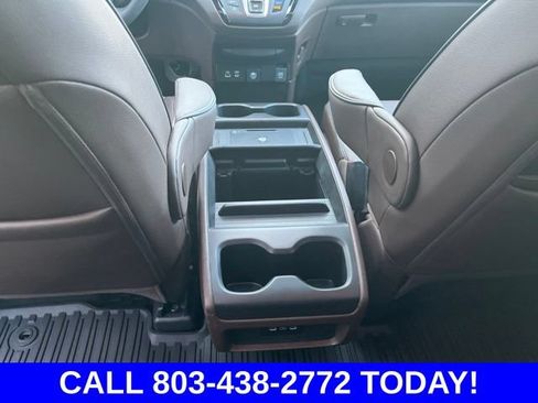 Used 2026 Honda Odyssey Touring image 17