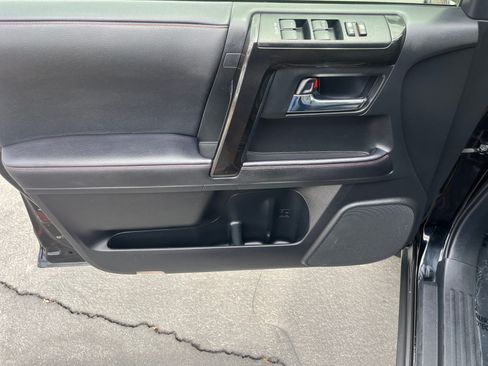 Certified 2023 Toyota 4Runner TRD Off-Road Premium w/ Off Road Premium Plus Package AWD/4WD image 9