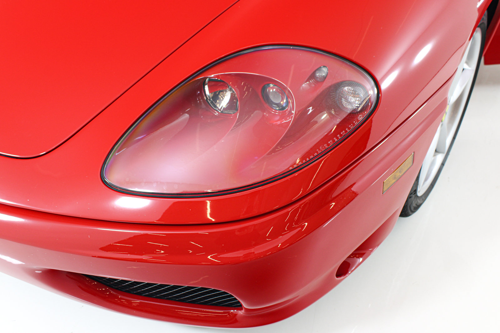 Used 2000 Ferrari 360 Modena RWD image 16