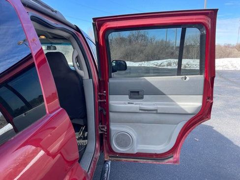 Used 2008 Dodge Durango SXT image 28