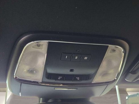 Used 2023 Dodge Charger Scat Pack RWD image 33