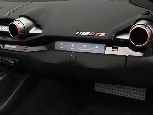 Certified 2021 Ferrari 812 GTS image 19