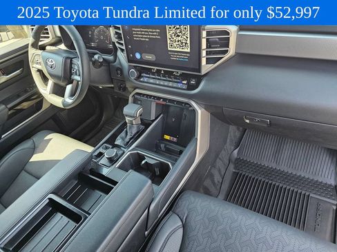 Used 2025 Toyota Tundra Limited AWD/4WD image 9