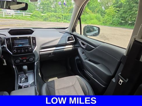 Used 2020 Subaru Forester Premium AWD/4WD image 14