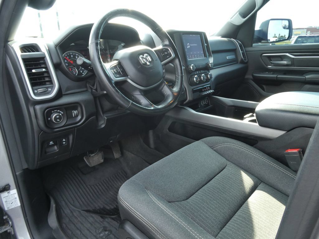 Used 2020 RAM 1500 Big Horn AWD/4WD image 23