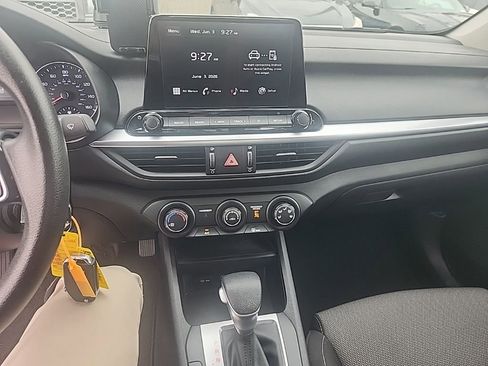 Certified 2024 Kia Forte LXS FWD image 23