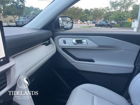 New 2025 Ford Explorer Active w/ Active Comfort Package image 30