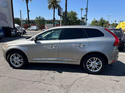 Used 2015 Volvo XC60 T5 Premier image 12