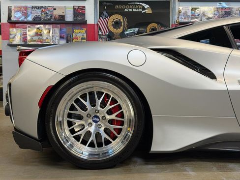 Used 2020 Ferrari 488 Pista Coupe RWD image 37