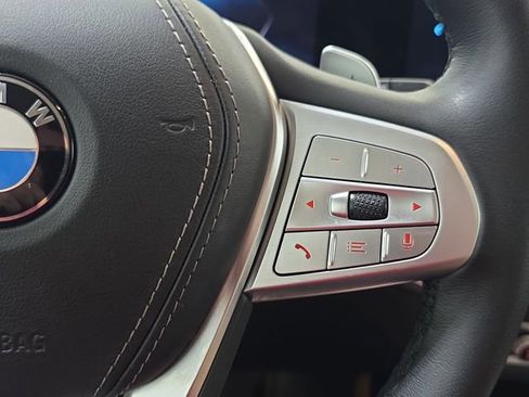 Certified 2025 BMW X7 xDrive40i AWD/4WD image 14
