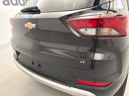 Used 2024 Chevrolet TrailBlazer LT w/ Convenience Package AWD/4WD image 31