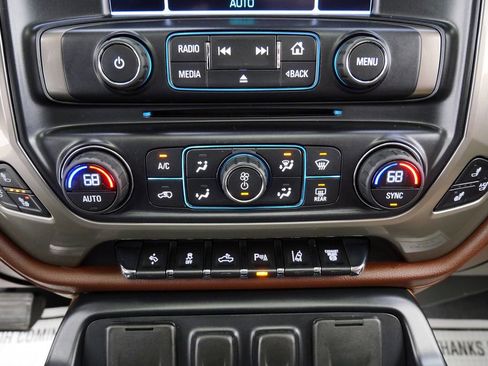 Used 2015 Chevrolet Silverado 3500 High Country w/ Duramax Plus Package image 31