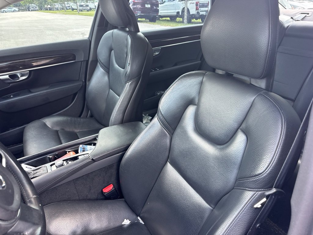 Used 2018 Volvo S90 T5 Momentum FWD image 10