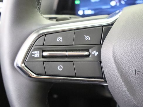New 2026 Chevrolet Equinox LT w/ Safety and Technology Package FWD image 30