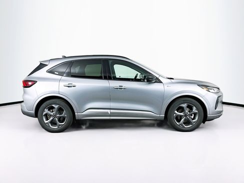 Used 2024 Ford Escape ST-Line image 10