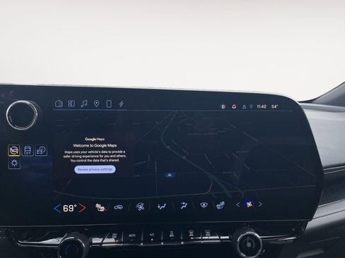 Used 2024 Chevrolet Blazer EV LT image 14